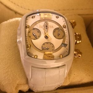 Invicta white watch